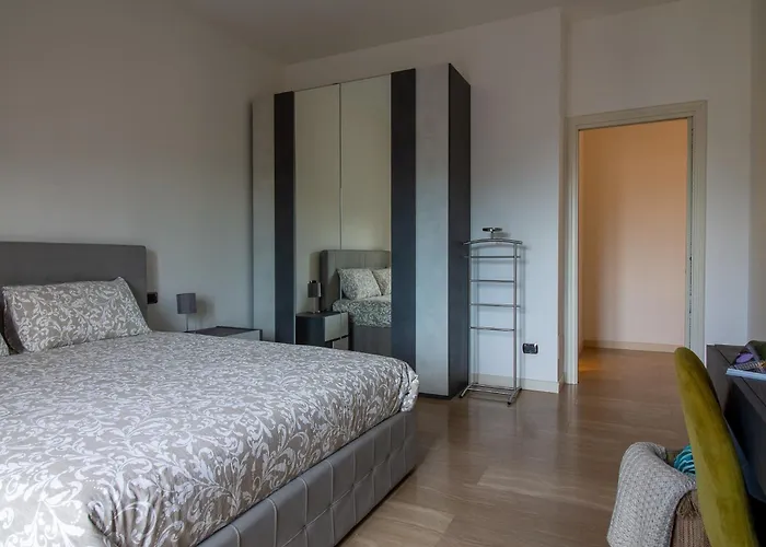 アパート Sium's 2 コモ